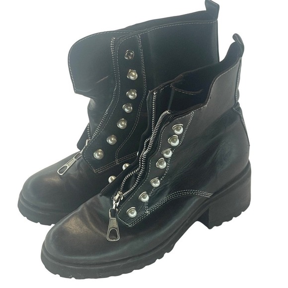 Steve Madden Shoes - Steve Madden Granite Black Leather‎ Zipper Lug Sole Ankle Boots Women's 9.5